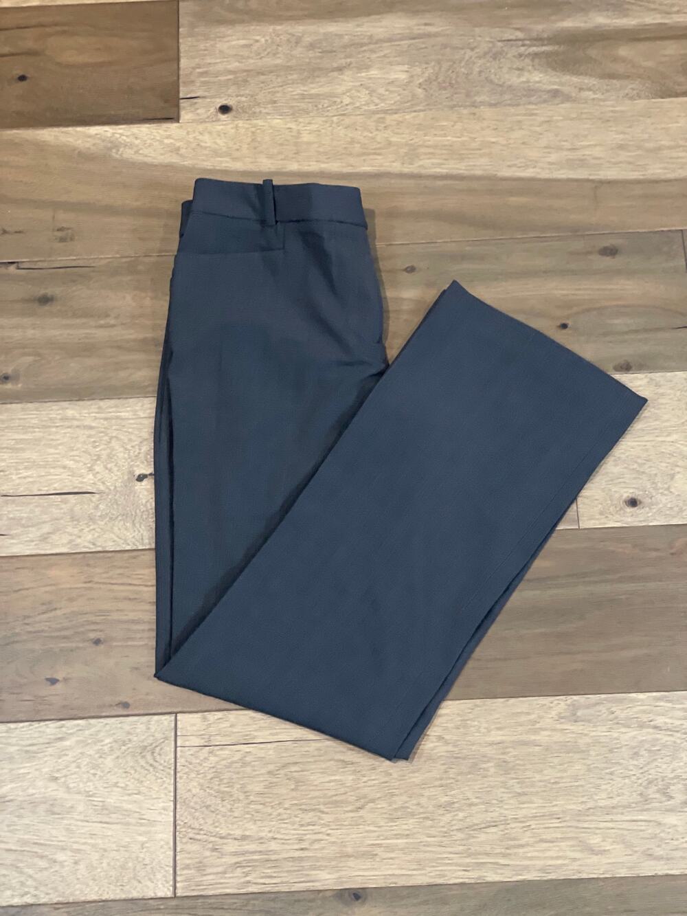 Calvin Klein Trousers Size 8 Gray Classic Stretch
